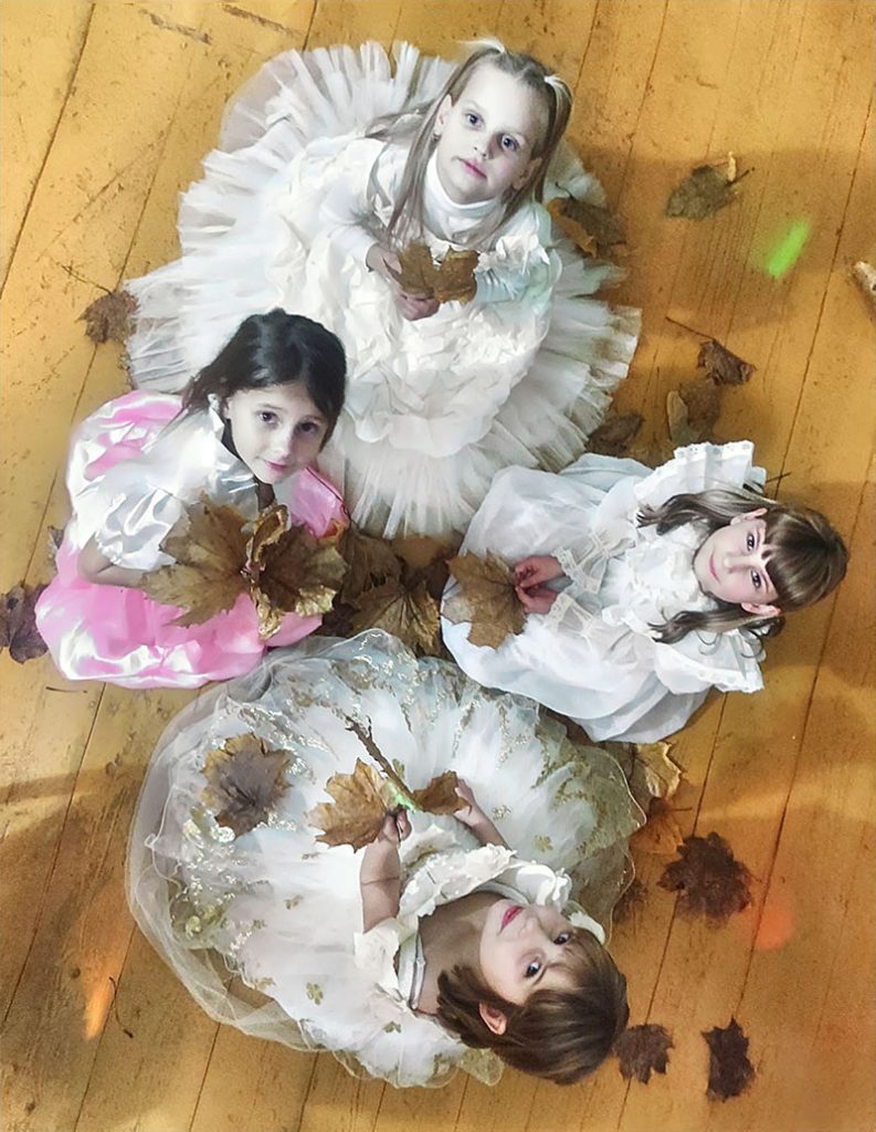 Как прошел осенний бал в Осмоловичах