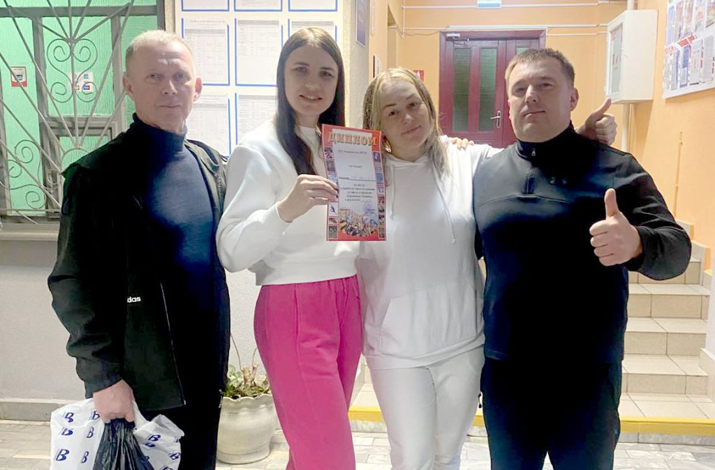 В Климовичах провели командные соревнования по плаванию