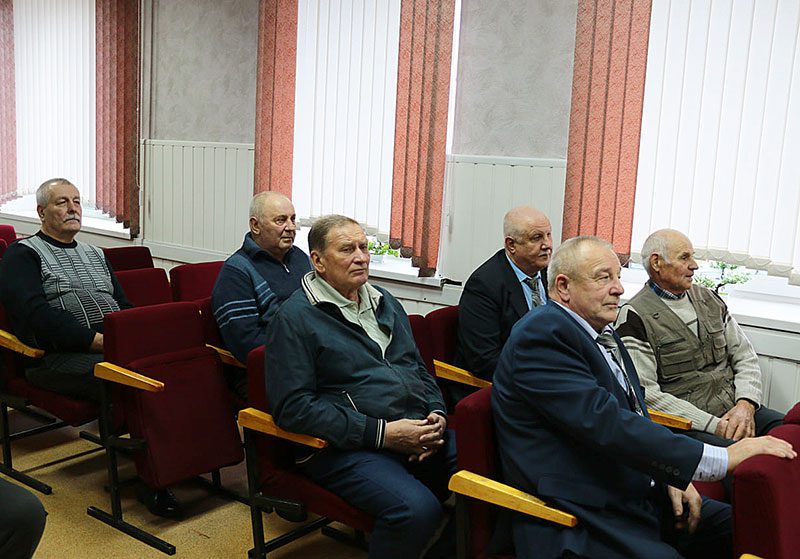 В ОВД Климовичского райисполкома чествовали бывших коллег