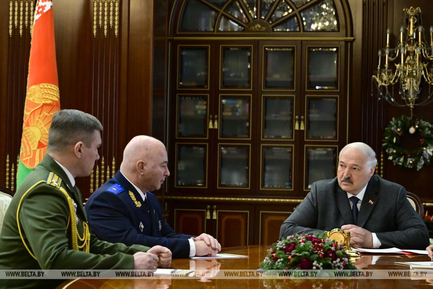 Саммиты в Питере, назначения и доклады силовиков, новогодний бал. Итоги недели Президента