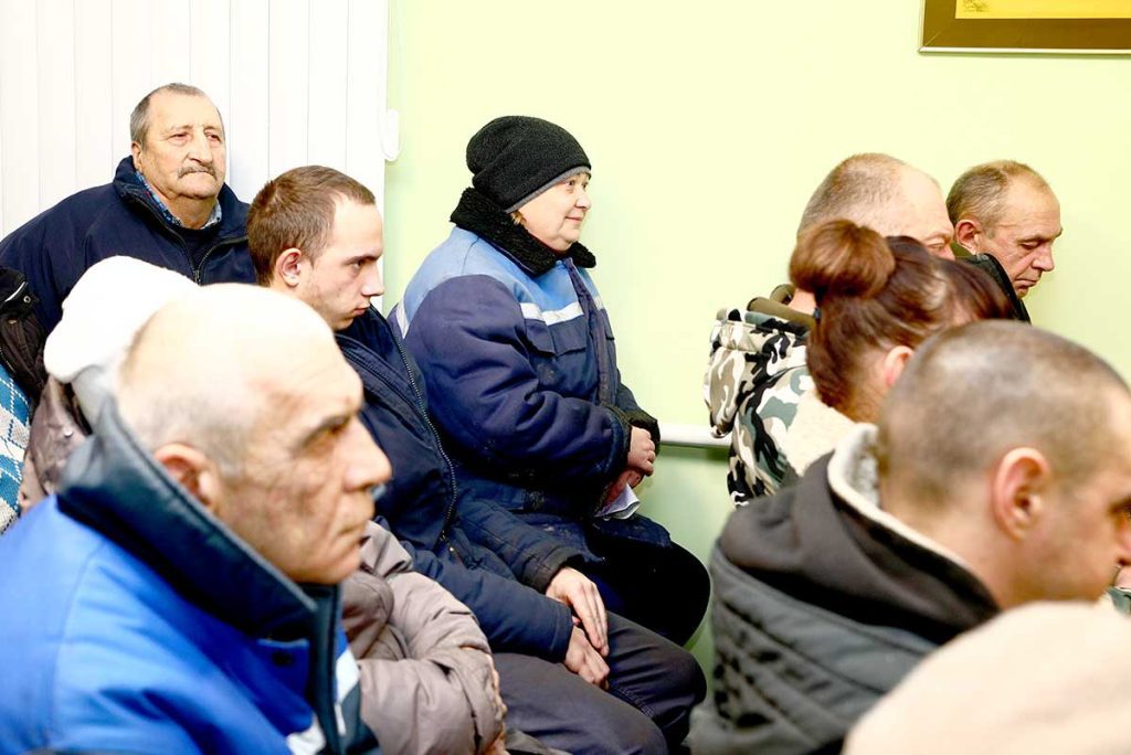 Председатель Климовичского райисполкома Виктор Пугач провел встречу в КСУП «Полошково»