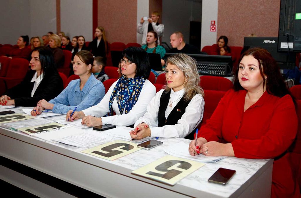 Кто стал победителем смотра-конкурса «Алло, мы ищем таланты!» на Климовщине