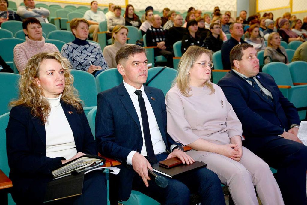 В Климовичском аграрном колледже проходит областной семинар-учеба