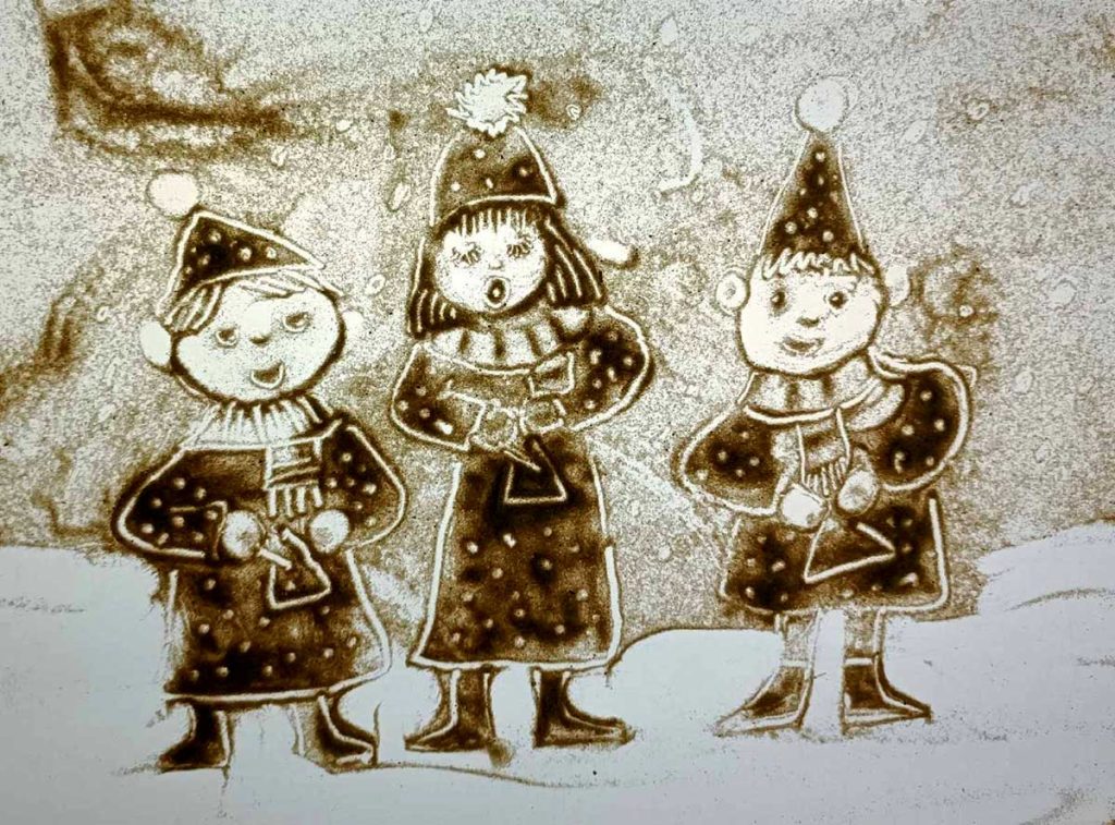 Песочные картины, которые оживают: чем удивили климовчане на международном марафоне