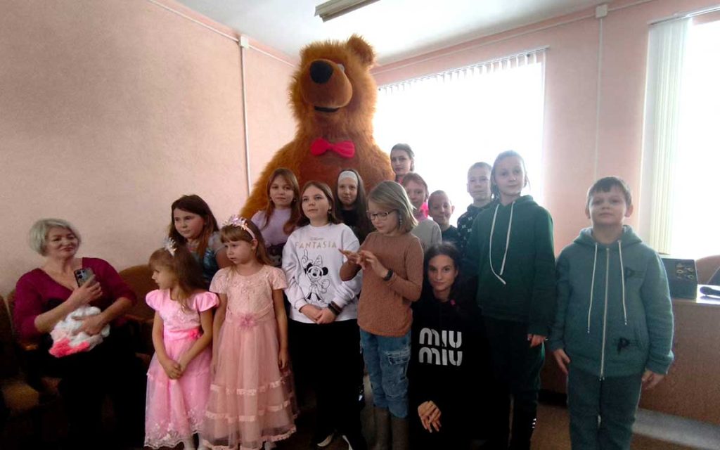 Частный бизнес участвует в благотворительной акции «Наши дети» на Климовщине