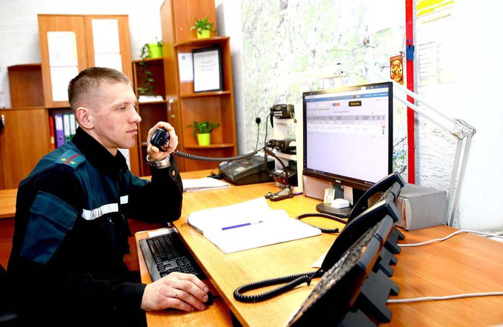 Профессия — спасатель: как отмечают праздник и чем живут огнеборцы в Климовичском районе