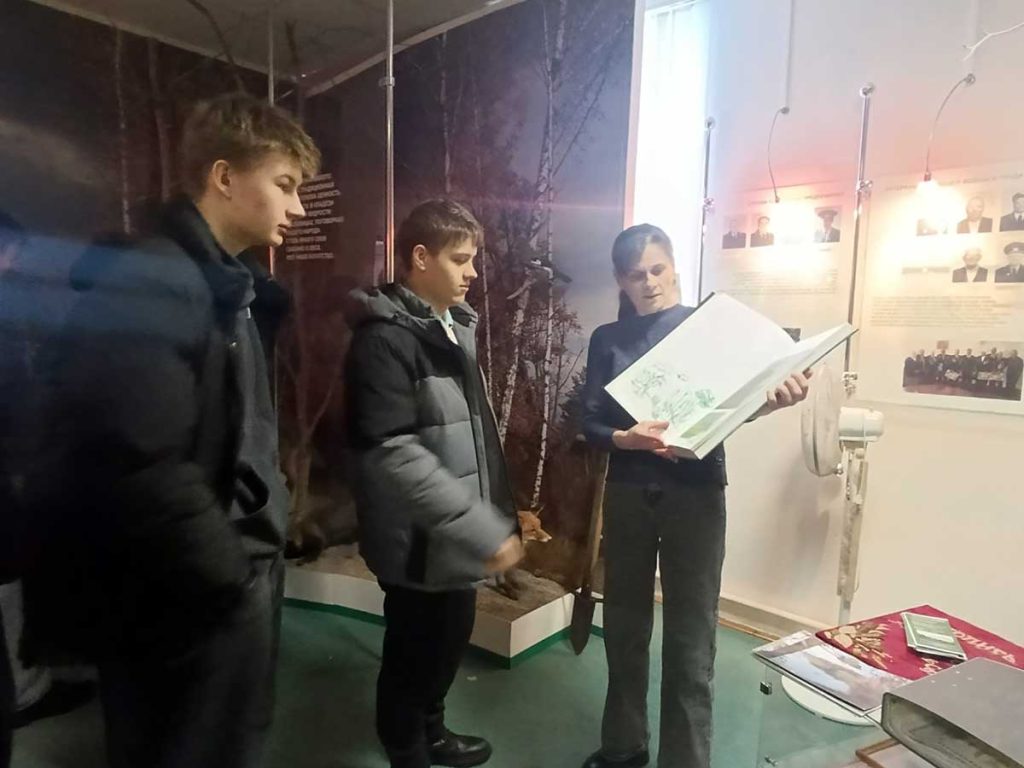 Какие предприятия района посетили климовичские гимназисты