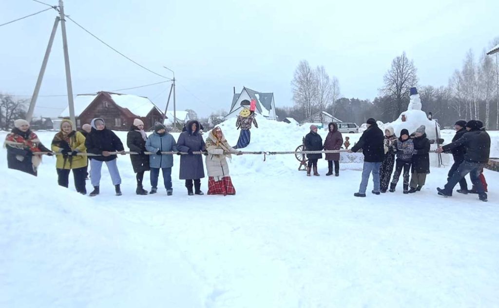 Как прошли Масленичные гуляния в Макеевичах Климовичского района
