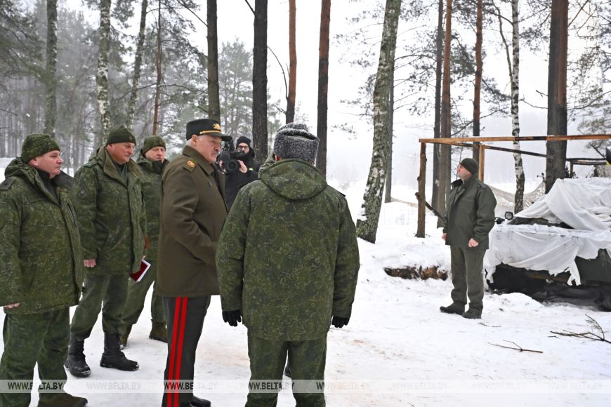 Будущее науки, отечественный боезапас и внезапный приезд на полигон. Итоги недели Президента