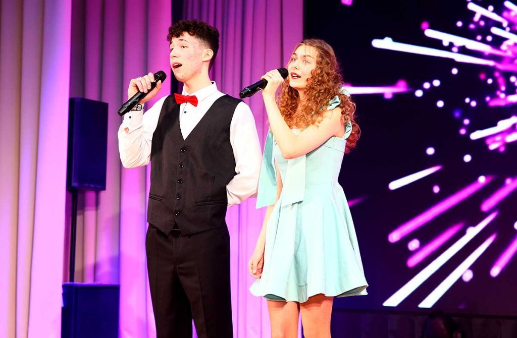 Назван победитель районного конкурса «Мистер Климовичи-2026»