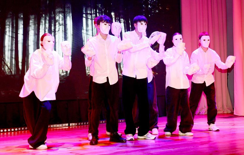 Назван победитель районного конкурса «Мистер Климовичи-2026»