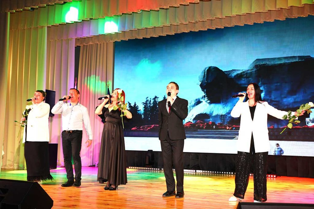 В районном центре культуры чествовали климовичских милиционеров