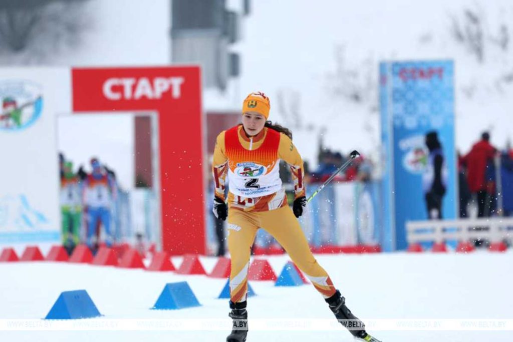 Надежда Евсеенко из Климовичского района выиграла золото «Снежного снайпера»