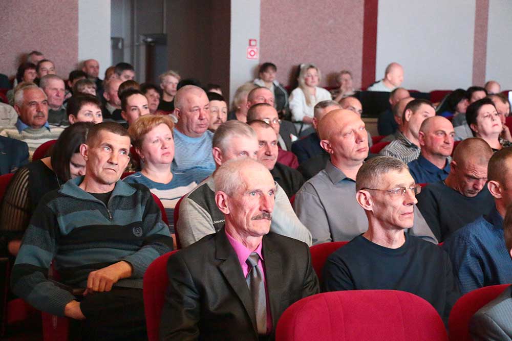 В Климовичах чествовали работников жилищно-коммунального хозяйства