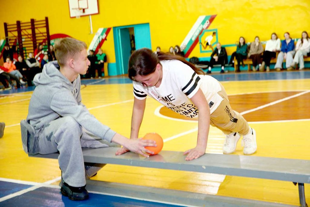 «Мисс спортсменка — 2026»: в Климовичском аграрном колледже выбрали самую спортивную девушку