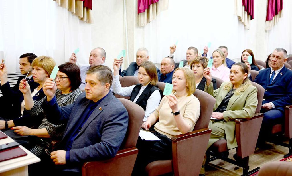 Состоялась очередная сессия Климовичского районного Совета депутатов