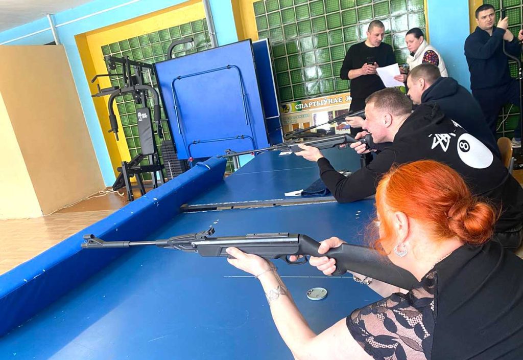 В Климовичах завершилось первенство по стрельбе из пневматической винтовки