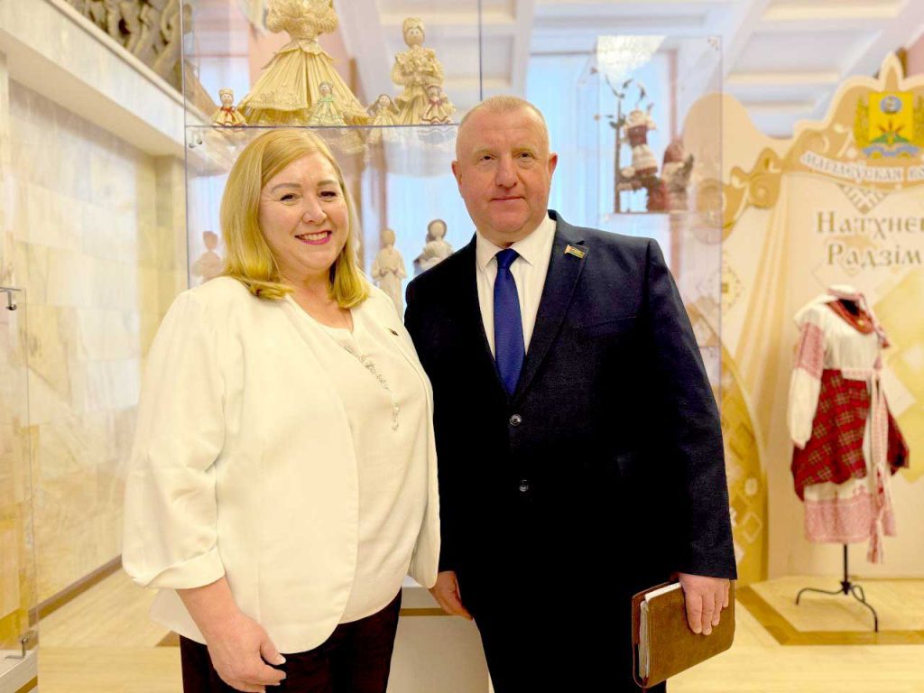 Валентина Подобед представляет Климовщину на форуме «Женщина и будущее деревни»