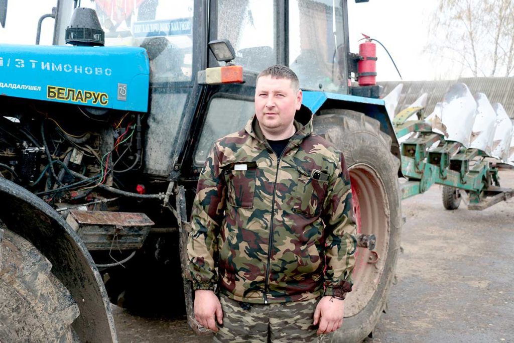 В ОАО «Племенной завод «Тимоново» Климовичского района сеют овес