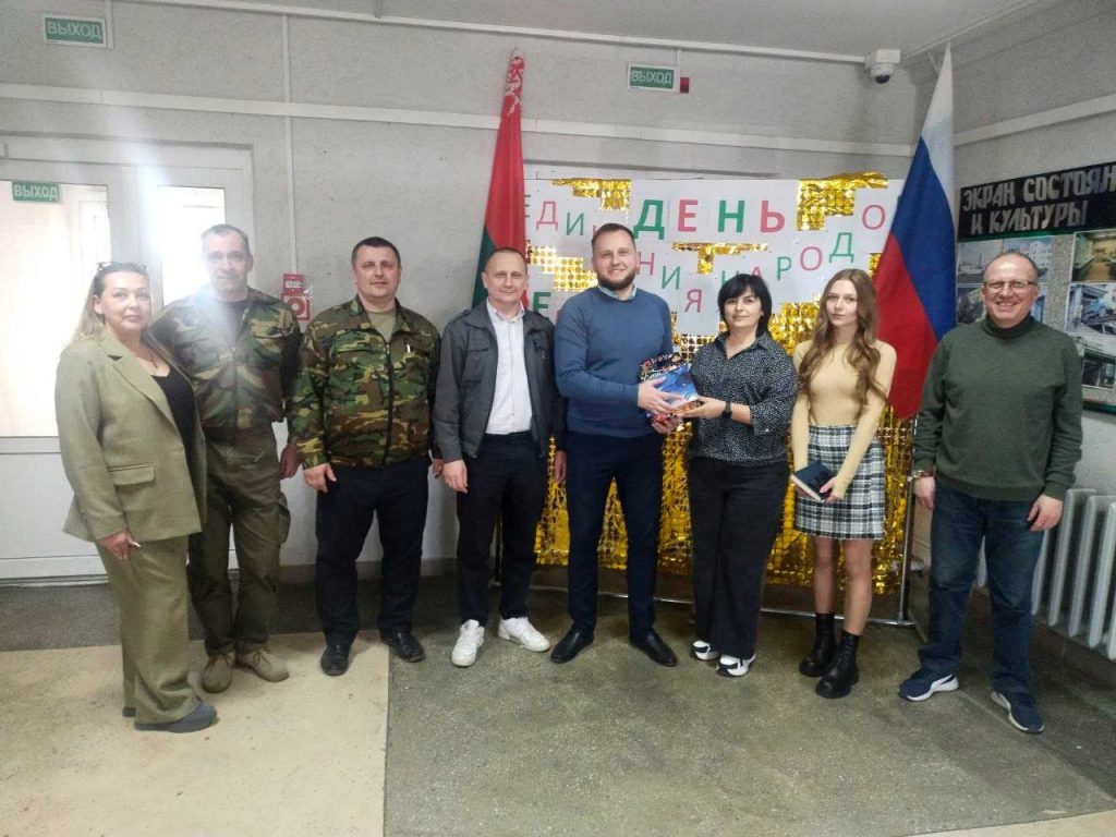 Интеллектуальные турниры ко Дню единения народов Беларуси и России провели на Климовичском КХП