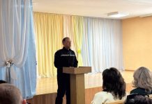 О чем говорят климовичские спасатели на школьных родительских собраниях