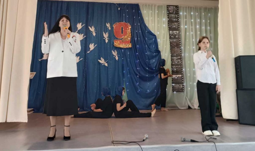 В Климовичах провели торжественное мероприятие «Благодарим. Помним!», посвященное Дню Победы