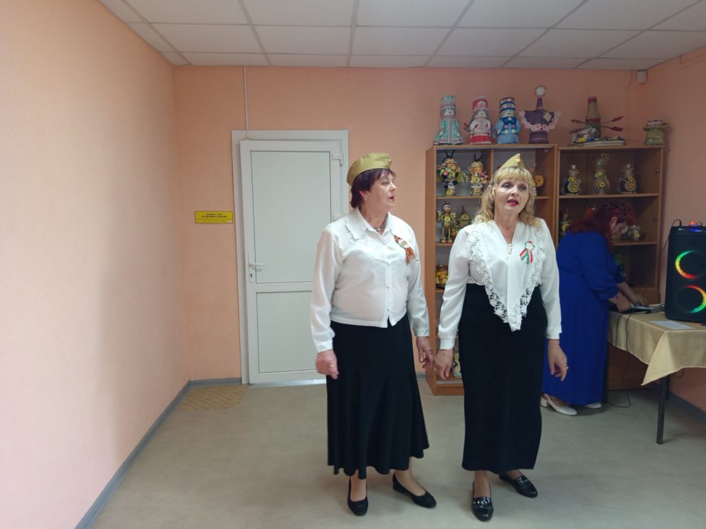 «Моя весна — моя Победа!»: в Климовичском РЦСОН состоялся праздничный концерт