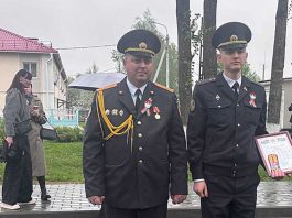 Офицерские погоны в праздник Победы: Илье Безгину присвоено звание лейтенанта Главная