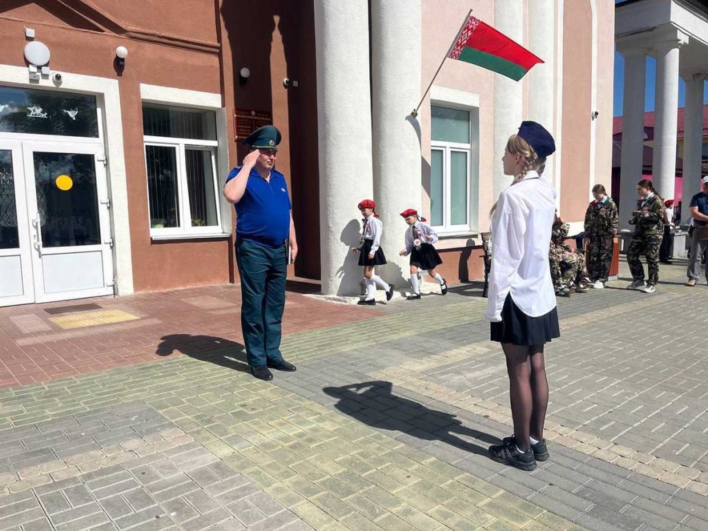 В Климовичах провели районный этап военно-патриотических игр «Зарничка» и «Зарница»
