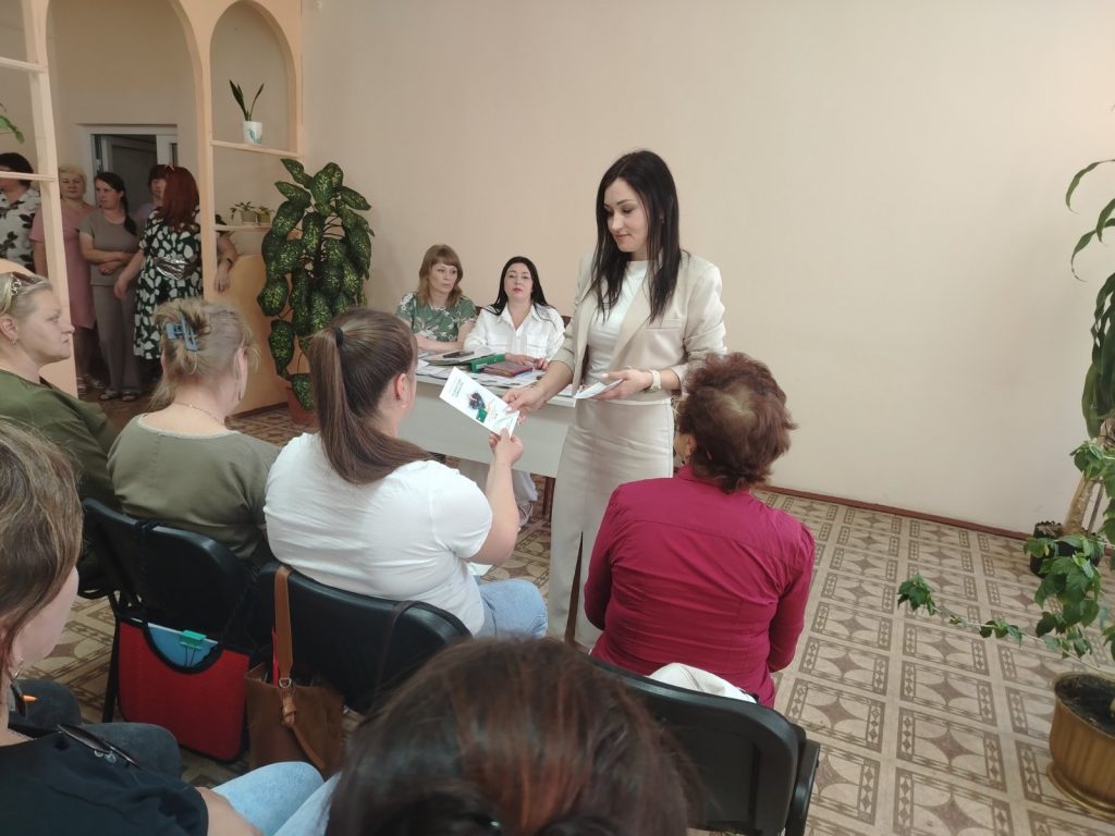 Что обсуждали в «Школе социального работника» в Климовичском РЦСОН