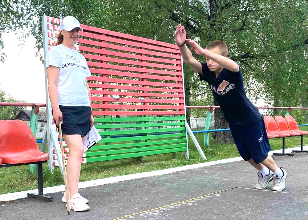 Лучшие спортсмены поедут на область: как сдавали нормы ГТО в Климовичском районе