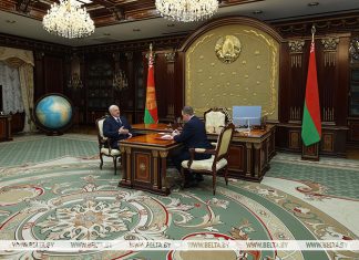 Промышленность, сельское хозяйство, внешний контур. Лукашенко принял с докладом премьер-министра Главная