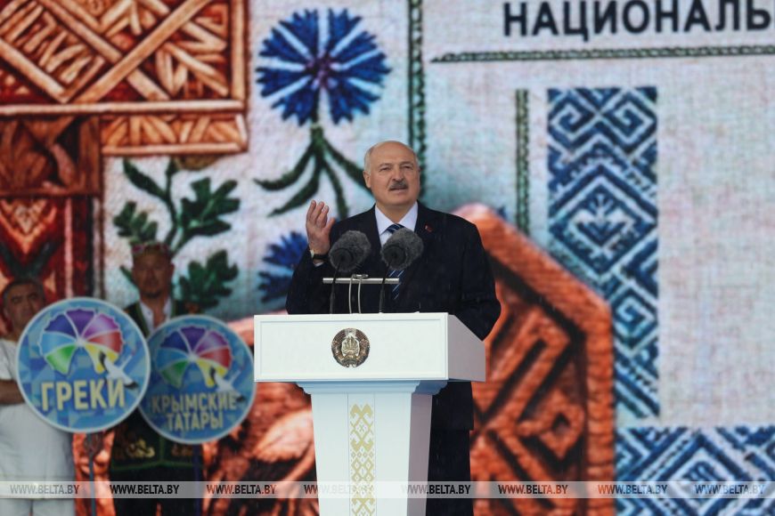 Лукашенко в Гродно, проекты с Приморьем, продбезопасность и разговор с Путиным. Итоги недели Президента