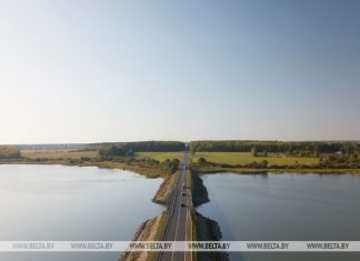 Лукашенко подписал закон, касающийся владельцев и пользователей автодорог