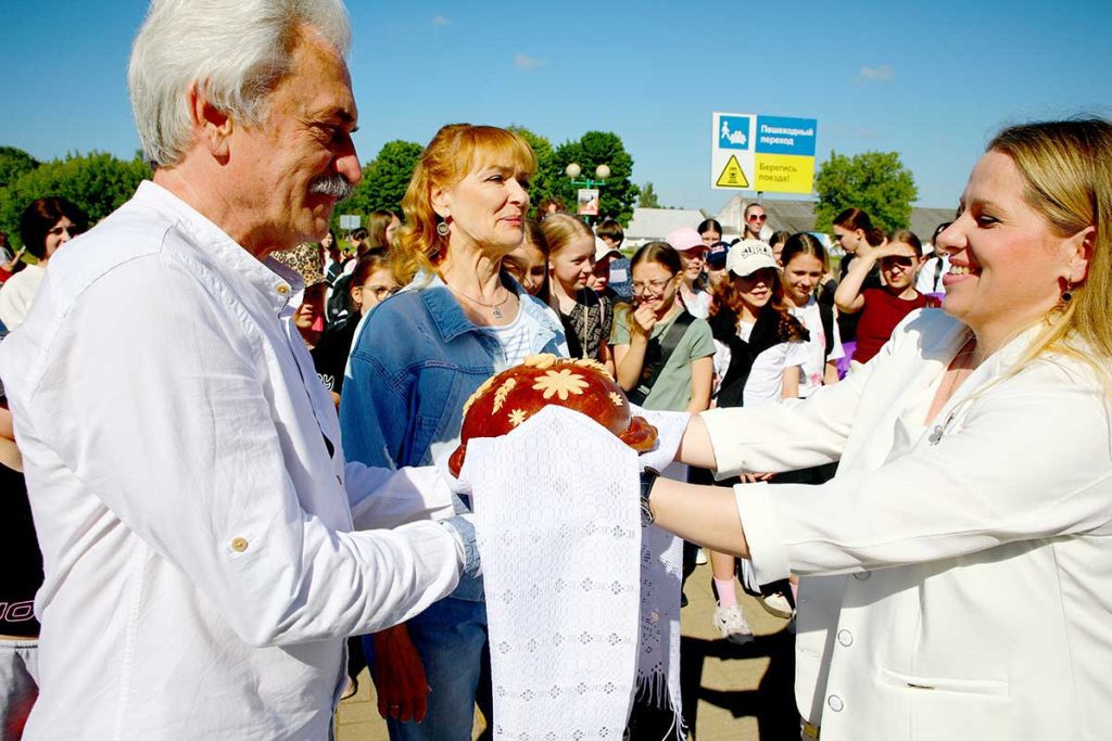 В Климовичи прибыли участники «Золотой пчелки»