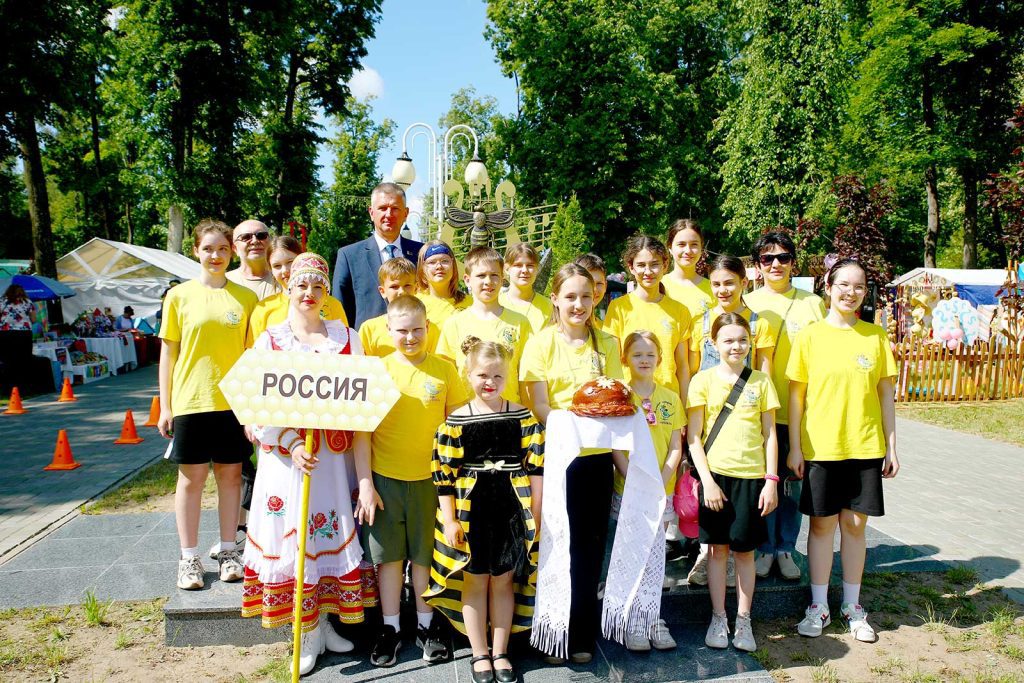 В Климовичи прибыли участники «Золотой пчелки»