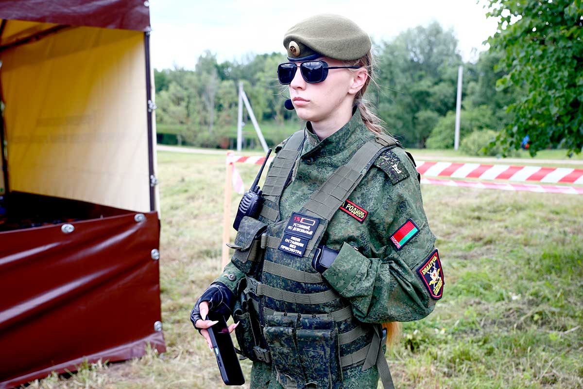Стрельба, гиря и перетягивание каната: как прошел турнир «Боевое братство» в «Селище»