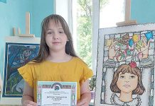 Юные художники Климовщины покорили международные конкурсы в Минске, Калининграде и Красноярске
