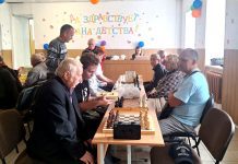 Как в Климовичах проходит шахматный турнир