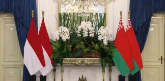 Встреча президентов Беларуси и Индонезии проходит в Джакарте