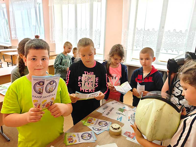 Как климовичские школьники учились проводить безопасное лето