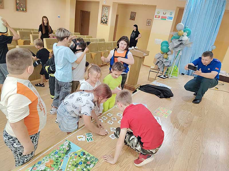 Как климовичские школьники учились проводить безопасное лето