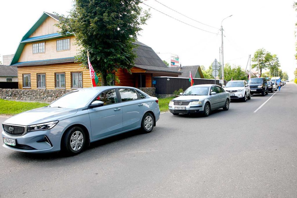 Климовчане встречают День Независимости патриотическим автопробегом