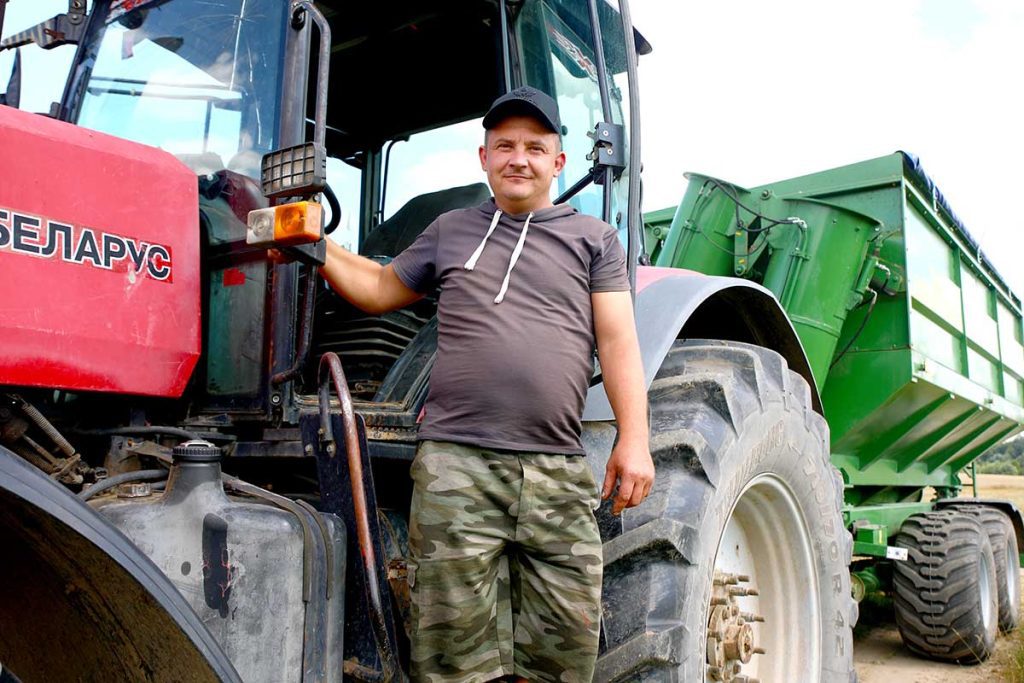 В КСУП «Полошково» Климовичского района убирают озимый ячмень