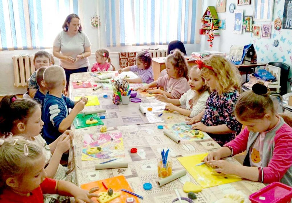 «АБВГДейка» в Климовичах готовит ребят к школе