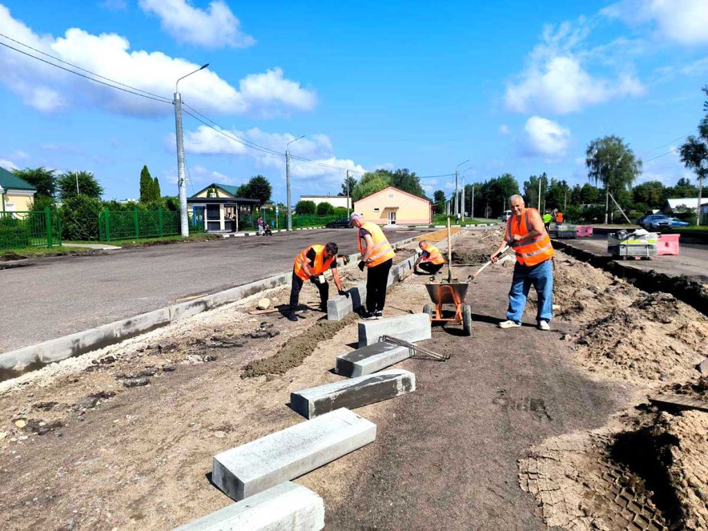 Где в Климовичах улучшают дорожную инфраструктуру