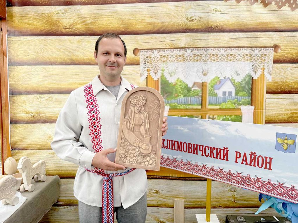 Климовчане дарили свое творчество участникам и гостям республиканского праздника «Купалье»