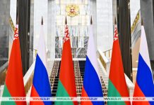 Лукашенко уверен, что Россия и Беларусь справятся с общими проблемами