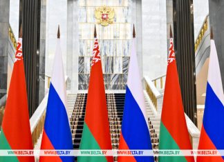 Лукашенко уверен, что Россия и Беларусь справятся с общими проблемами Главная