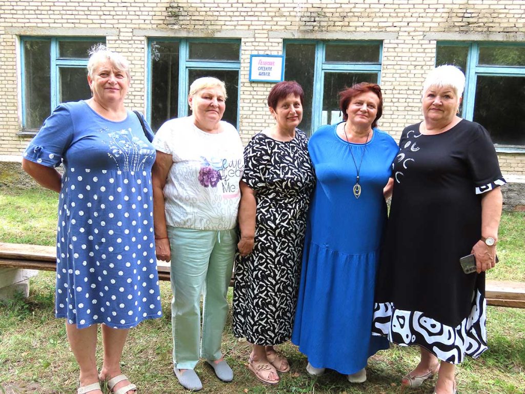 В Галичской школе состоялась встреча выпускников, посвященная 50-летию выпуска 1976 года